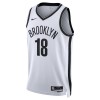 Dres Brooklyn Nets Yuta Watanabe 18 Nike 2022-23 Association Edition Bijela Swingman